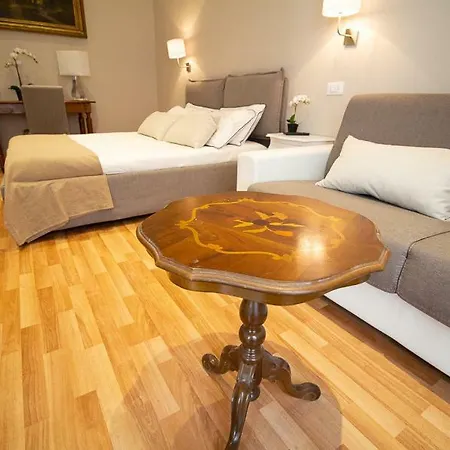 Maison Amelie 4* Τεργέστη